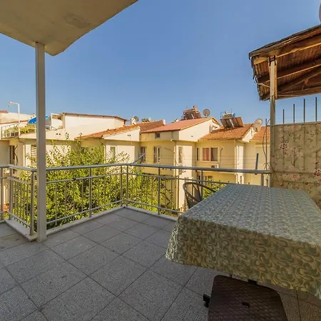 Daire Central And Cozy Flat W Private Beach In Muratpasa