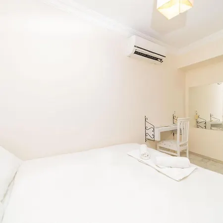 Central And Cozy Flat W Private Beach In Muratpasa Daire Antalya
